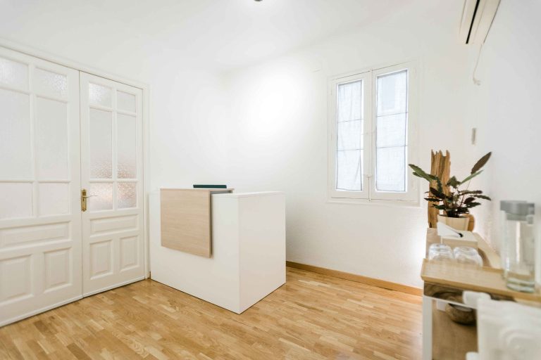 Recepción de INTRAUMED, Clínica de Psicología en Madrid.